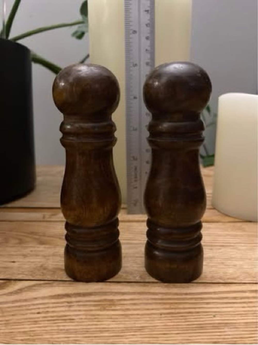 Vintage Turned Dark Wood Salt Pepper Shakers Rustic Farmhouse 5.5 Inch
